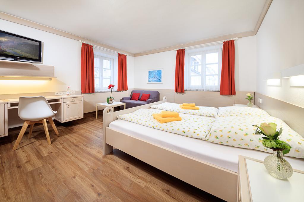 Hotel Garni Zur Laute Mindelheim Zewnętrze zdjęcie